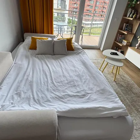 Central Park Apartment - Luxury, Cozy, Garage 아파트 브로츠와프