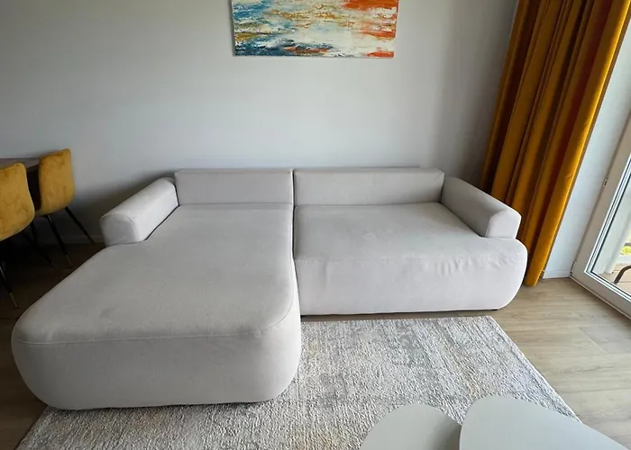 Park - Luxury, Cozy, Garage Apartment *